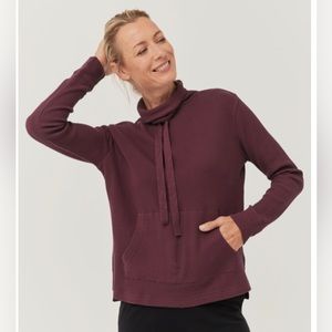 Pact Raisin Lite-Waffle Cozy Neck Pullover Size Small